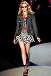 Anna Sui - proleće/leto 2012. godine - slika 17