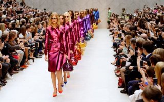 Burberry Prorsum - mantili za proleće 2013.