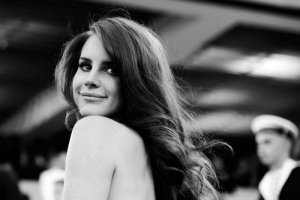 Lana Del Rey - Never Let Me Go (Official Lyrics Video)