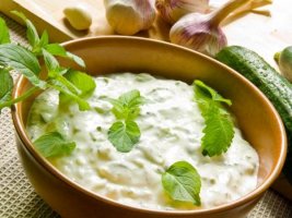 Tzatziki salata